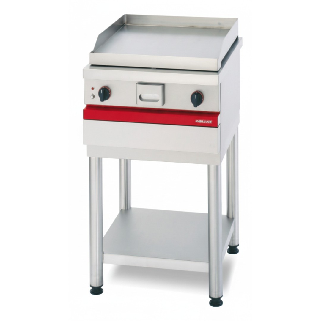 Smooth steel gas griddle.